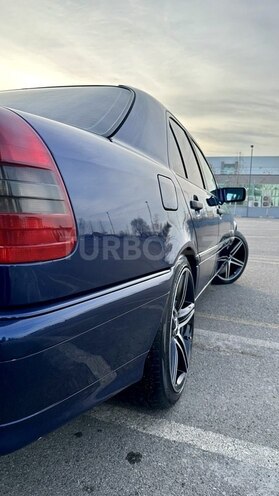 Mercedes C 240 1998, 273,000 km - 2.4 л - Kürdəmir