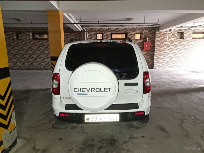 Chevrolet Niva 2011, 199,000 km - 1.7 l - Bakı