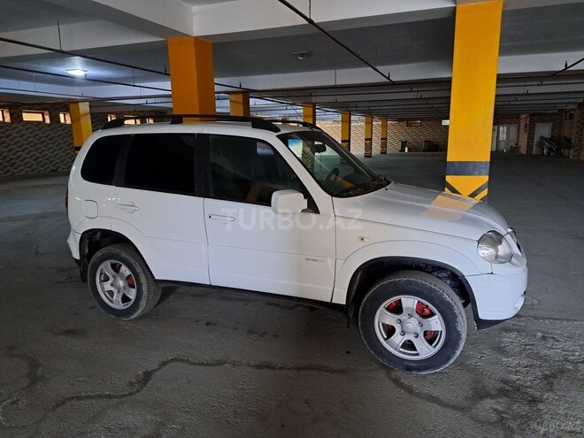 Chevrolet Niva 2011, 199,000 km - 1.7 l - Bakı