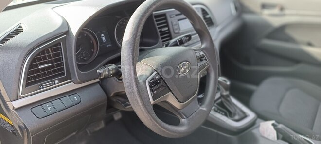 Hyundai Elantra 2016, 92,000 km - 1.6 l - Bakı