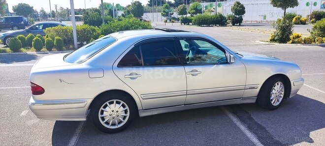 Mercedes E 240 2001, 400,000 km - 2.6 l - Bakı