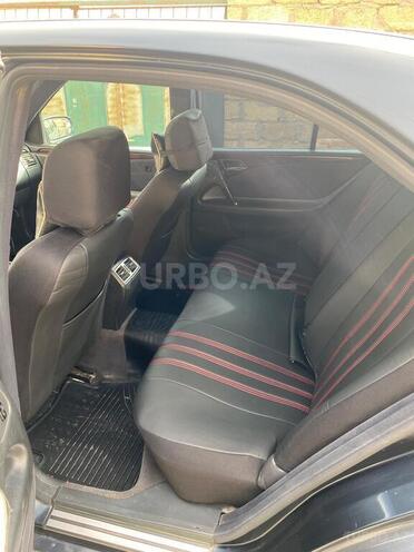 Mercedes E 230 1996, 650,000 km - 2.3 l - Bakı