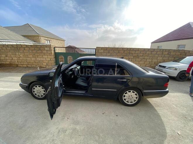 Mercedes E 230 1996, 650,000 km - 2.3 l - Bakı