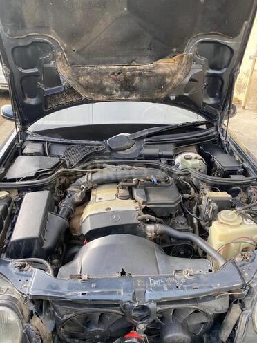 Mercedes E 230 1996, 650,000 km - 2.3 l - Bakı