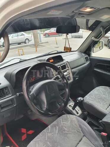 Mitsubishi Pajero io 2000, 256,000 km - 1.8 l - Bakı