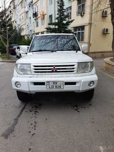Mitsubishi Pajero io 2000, 256,000 km - 1.8 l - Bakı