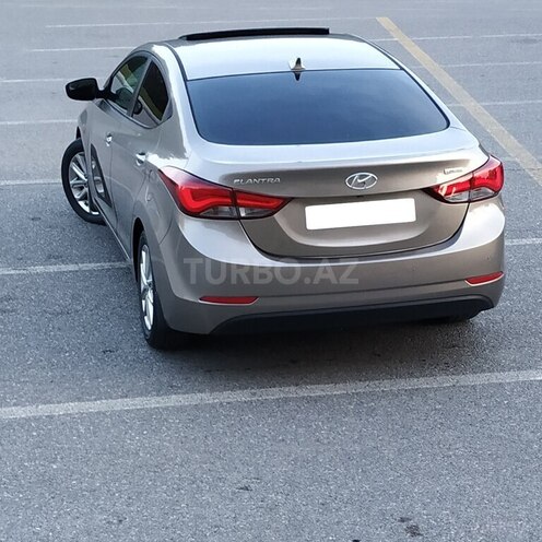 Hyundai Elantra 2015, 127,621 km - 1.8 l - Bakı