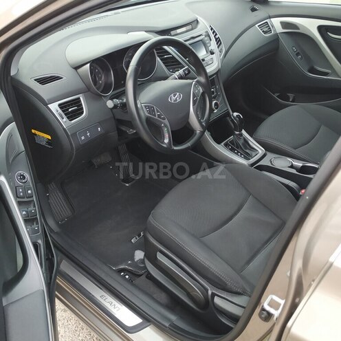 Hyundai Elantra 2015, 127,621 km - 1.8 l - Bakı