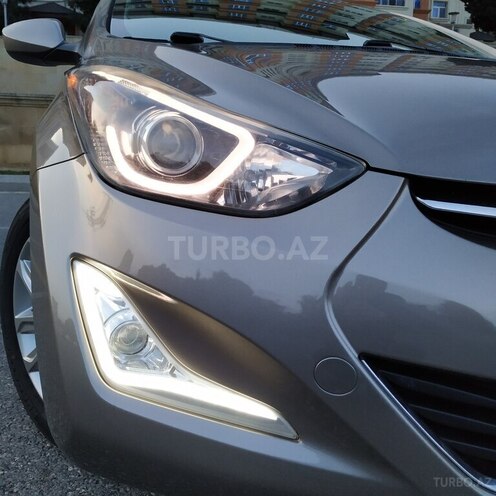 Hyundai Elantra 2015, 127,621 km - 1.8 l - Bakı