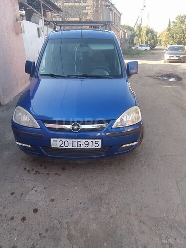 Opel Combo 2004, 300,000 km - 1.4 l - Gəncə