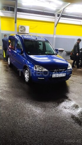 Opel Combo 2004, 300,000 km - 1.4 l - Gəncə