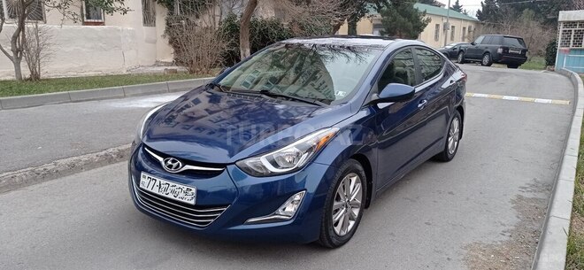 Hyundai Elantra 2015, 236,574 km - 1.8 л - Bakı