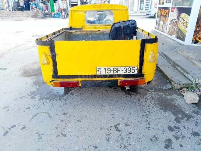 Moskvich  1981, 150,000 km - 1.5 l - Bakı