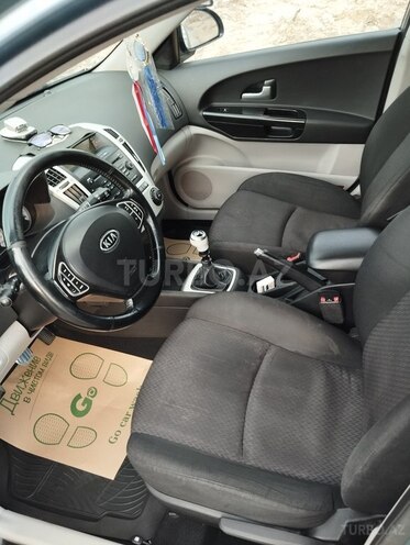 Kia Ceed 2008, 293,000 km - 1.6 л - Bakı