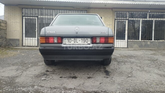 Mercedes 190 1993, 111,100 km - 2.0 л - Qəbələ