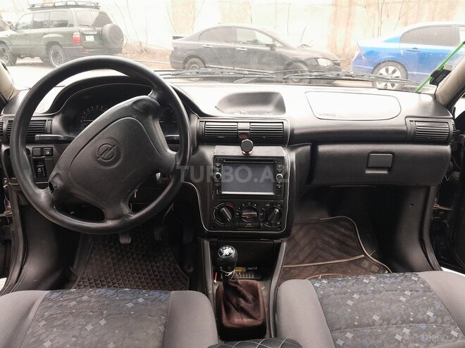 Opel Astra 1995, 270,000 km - 1.6 l - Bakı