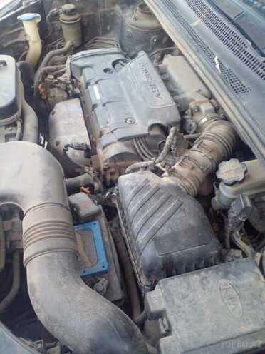 Kia Sportage 2007, 200,000 km - 2.0 л - Biləsuvar