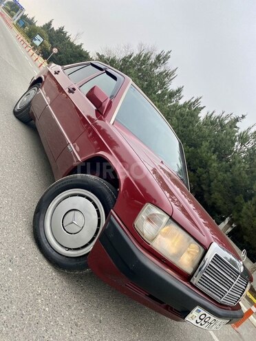 Mercedes 190 1990, 235,456 km - 2.0 l - Bakı