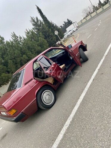 Mercedes 190 1990, 235,456 km - 2.0 l - Bakı