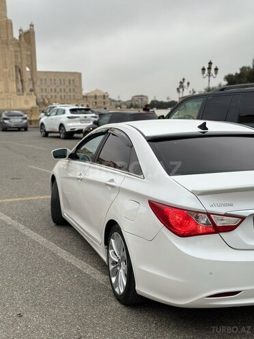 Hyundai Sonata 2010, 245,000 km - 2.0 л - Bakı