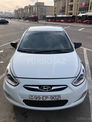 Hyundai Accent 2013, 213,000 km - 1.6 л - Bakı