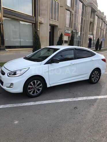 Hyundai Accent 2013, 213,000 km - 1.6 л - Bakı