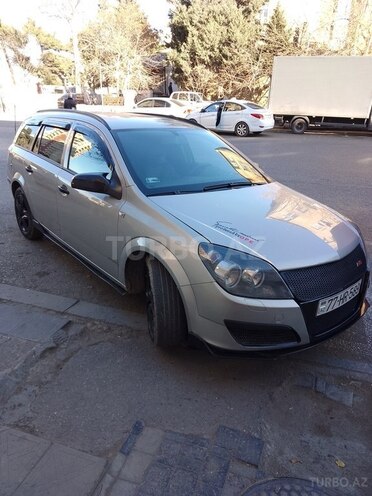 Opel Astra 2006, 290,000 km - 1.3 l - Bakı