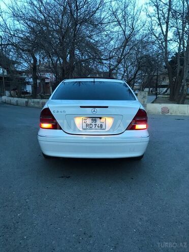 Mercedes C 240 2002, 253,000 km - 2.6 l - Bakı