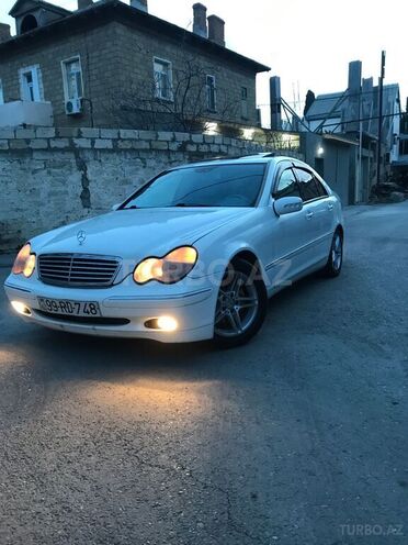 Mercedes C 240 2002, 253,000 km - 2.6 l - Bakı