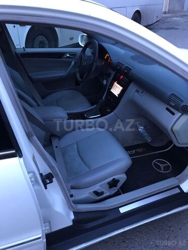 Mercedes C 240 2002, 253,000 km - 2.6 l - Bakı