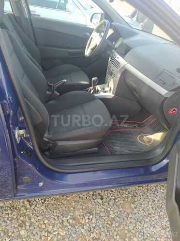 Opel Astra 2010, 230,000 km - 1.4 l - Dəliməmmədli