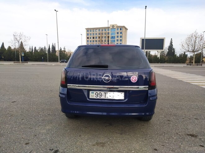 Opel Astra 2010, 230,000 km - 1.4 l - Dəliməmmədli