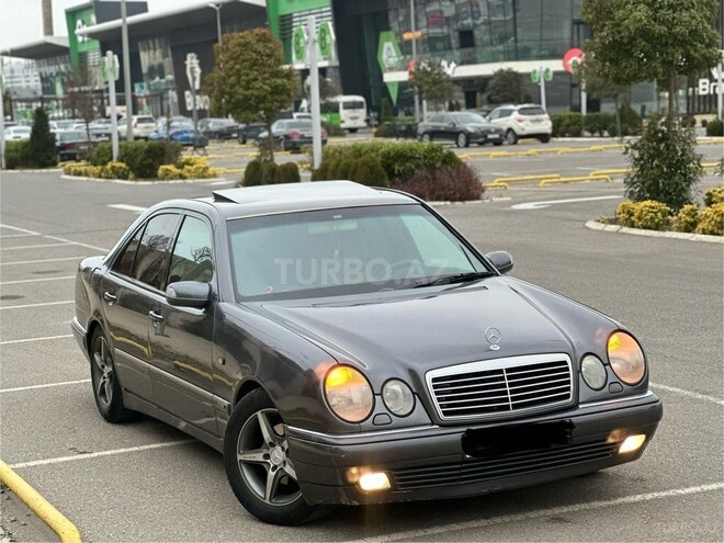 Mercedes E 240 1998, 244,899 km - 2.4 l - Bakı