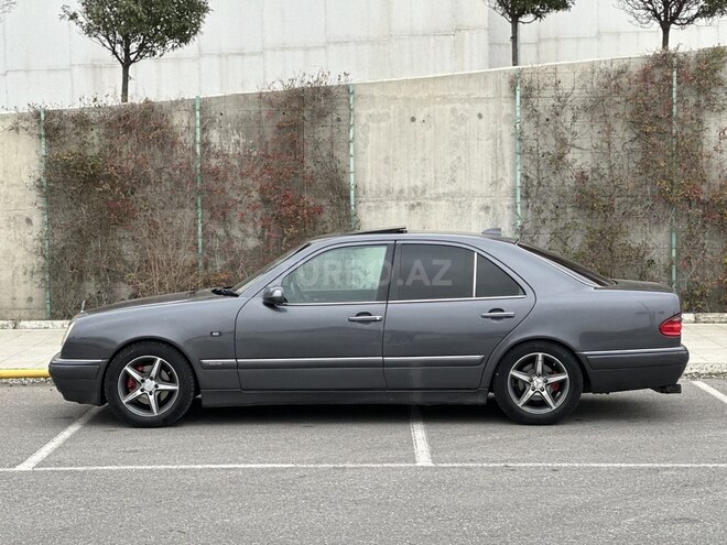 Mercedes E 240 1998, 244,899 km - 2.4 l - Bakı