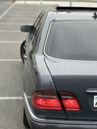 Mercedes E 240 1998, 244,899 km - 2.4 l - Bakı