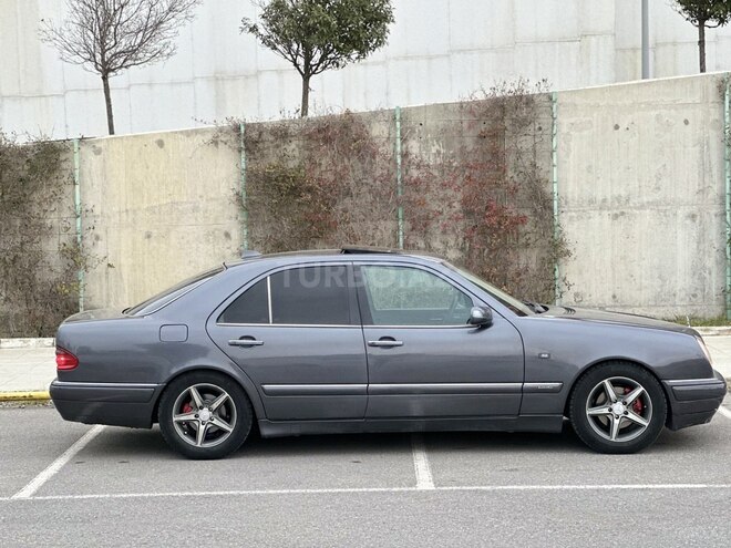 Mercedes E 240 1998, 244,899 km - 2.4 l - Bakı
