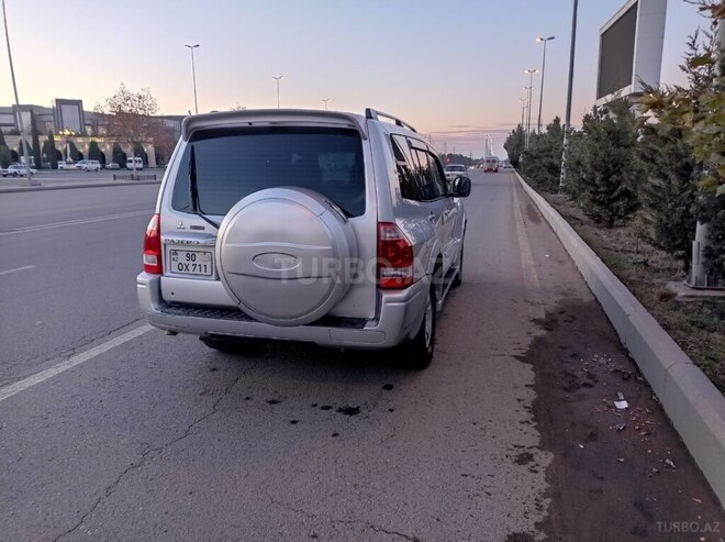 Mitsubishi Pajero 2003, 270,000 km - 3.0 l - Gəncə