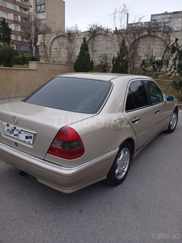 Mercedes C 200 1995, 375,000 km - 2.0 л - Bakı