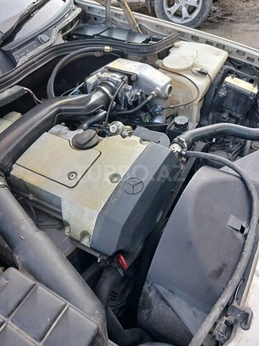 Mercedes C 200 1995, 375,000 km - 2.0 л - Bakı