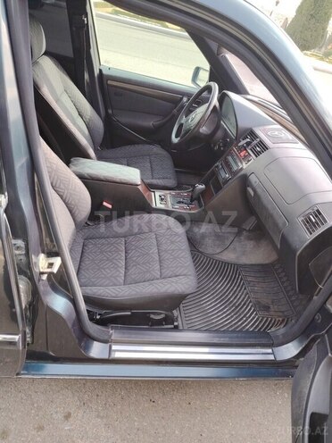 Mercedes C 240 1997, 200,000 km - 2.4 l - Gəncə