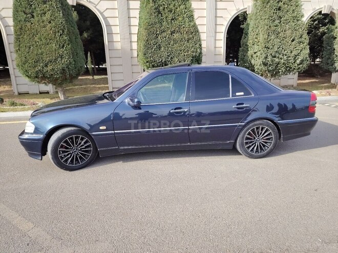 Mercedes C 240 1997, 200,000 km - 2.4 l - Gəncə