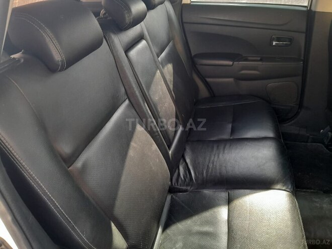 Mitsubishi ASX 2012, 345,796 km - 2.0 l - Qax
