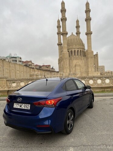 Hyundai Accent 2018, 950,000 km - 1.6 l - Bakı