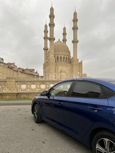 Hyundai Accent 2018, 950,000 km - 1.6 l - Bakı