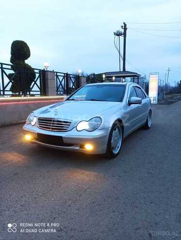 Mercedes C 240 2001, 398,033 km - 2.6 l - Lənkəran