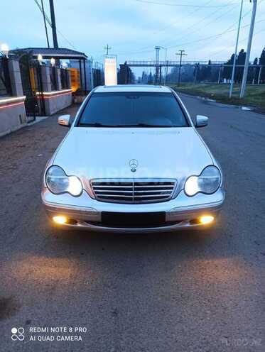 Mercedes C 240 2001, 398,033 km - 2.6 l - Lənkəran