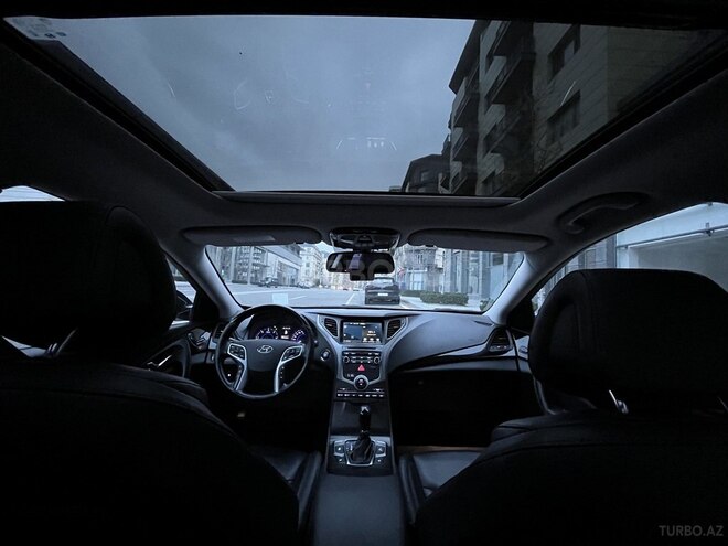 Hyundai Grandeur 2015, 218,913 km - 2.2 л - Bakı