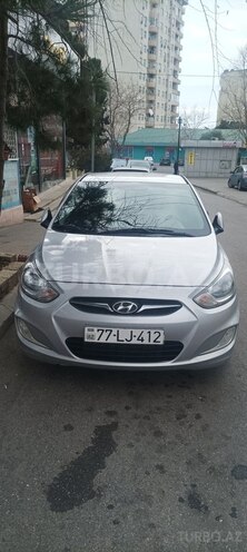Hyundai Accent 2013, 200,000 km - 1.6 l - Bakı