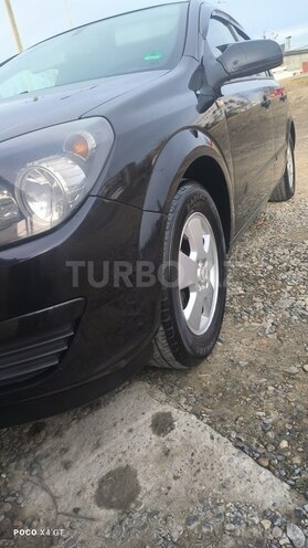 Opel Astra 2004, 269,000 km - 1.4 l - Mingəçevir