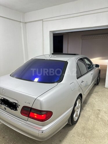 Mercedes E 270 2000, 245,123 km - 2.7 l - Bakı